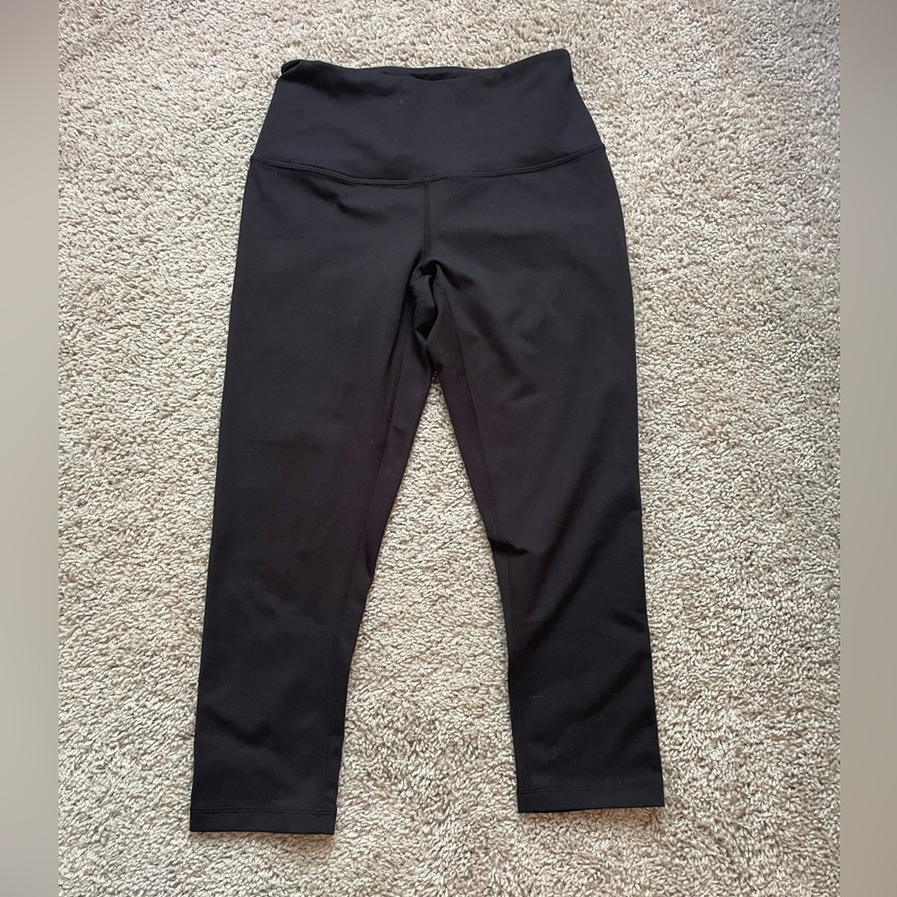 Zella “Live In” 7/8 length Black Leggings Capri Size S